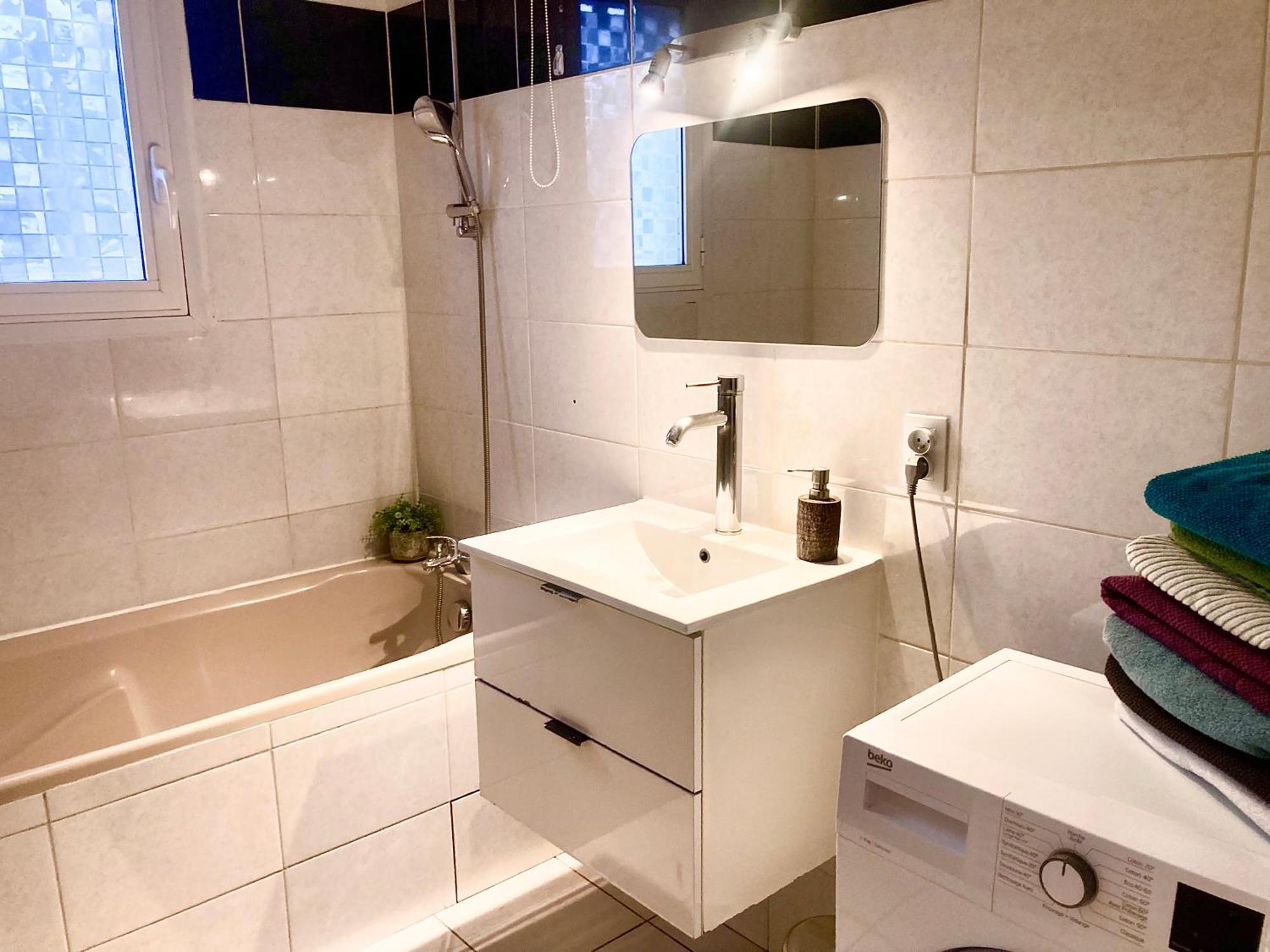 Villa 110M2, 7 Pers, Jacuzzi , 3 Chambres, Terrain Clos Et Arbore 2500M2 Trèbes Eksteriør bilde